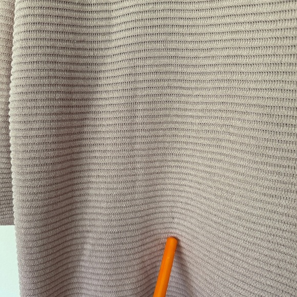 Aritzia Wilfred | Pink Linen Blend Ribbed Long Sleeve Sweater - Picture 6 of 7